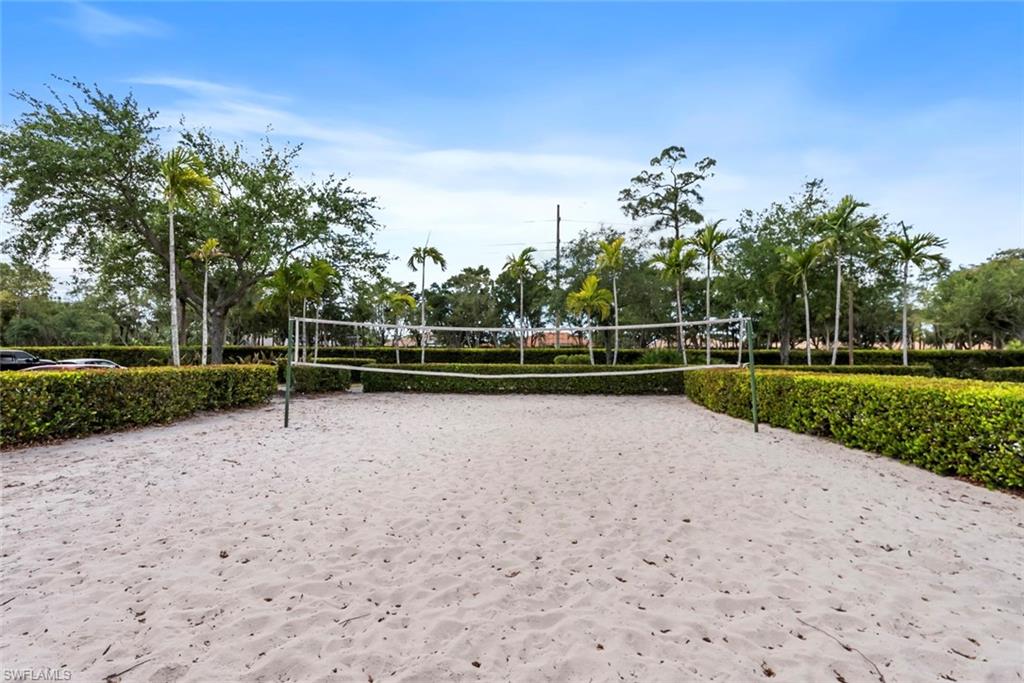 23560 Walden Center DR # 306