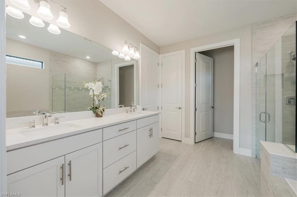 9112 Snowy Owl WAY