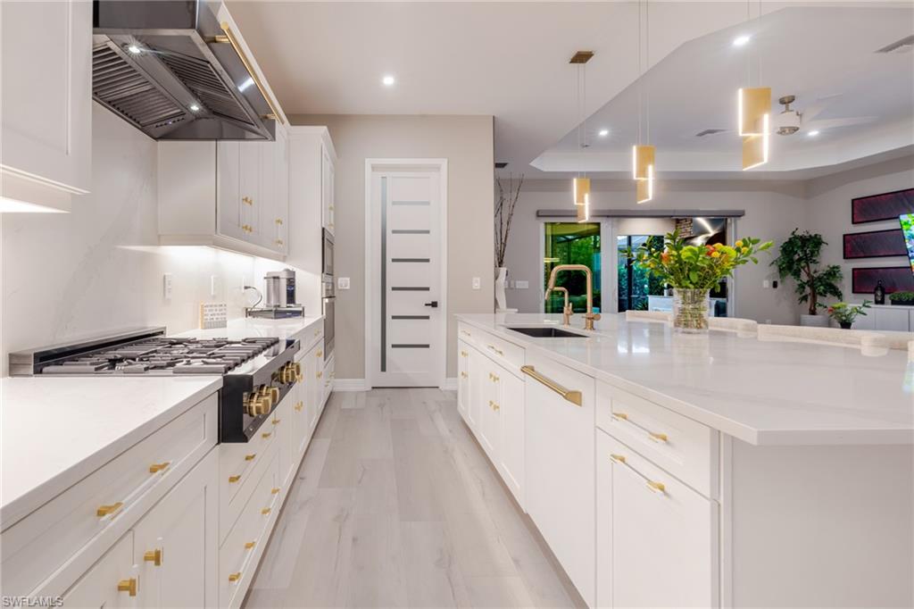 13543 Blue Bay CIR