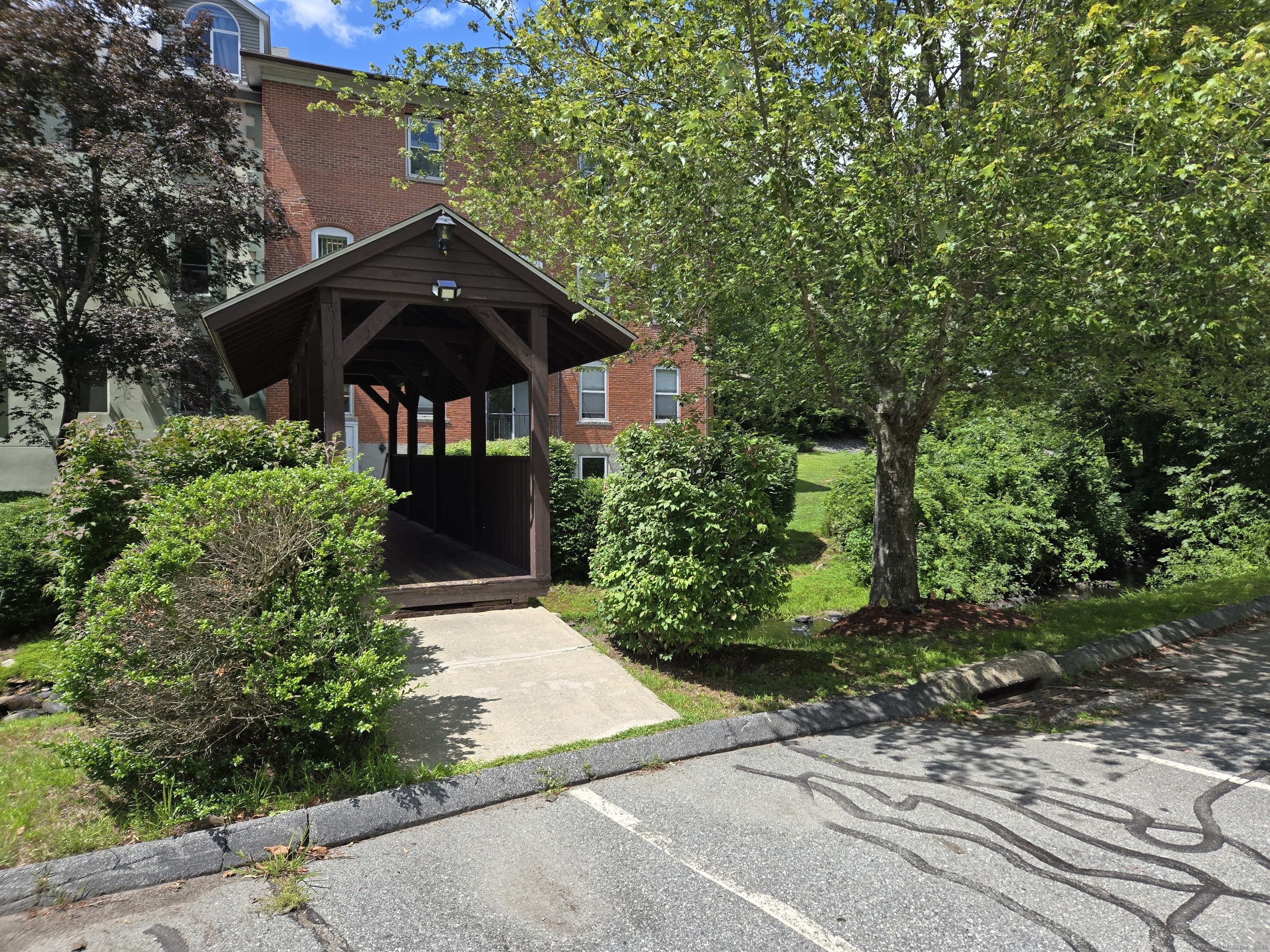 209 Whetstone Mills Unit: 209