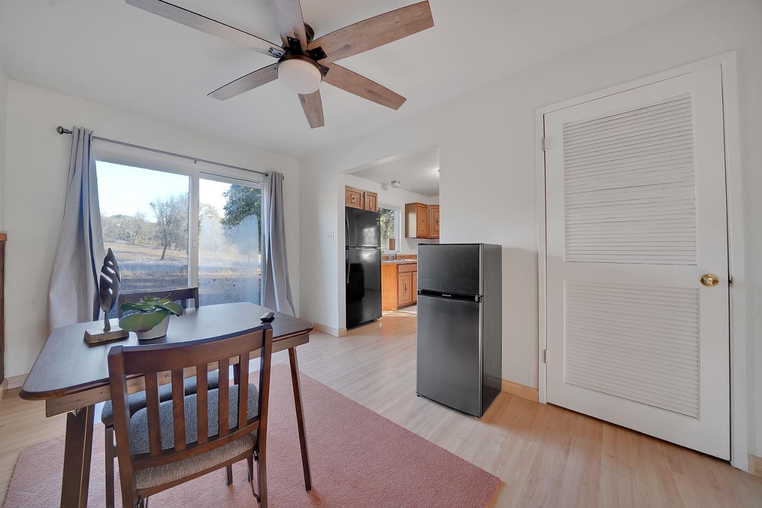 5571 Old Emigrant Trail E