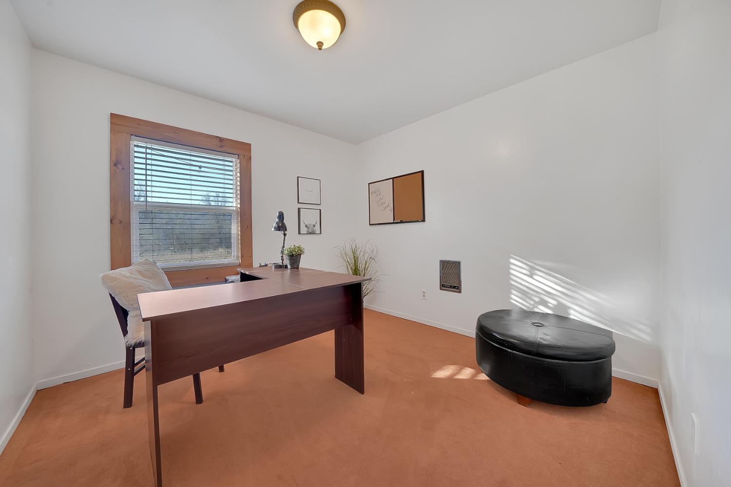 5571 Old Emigrant Trail E