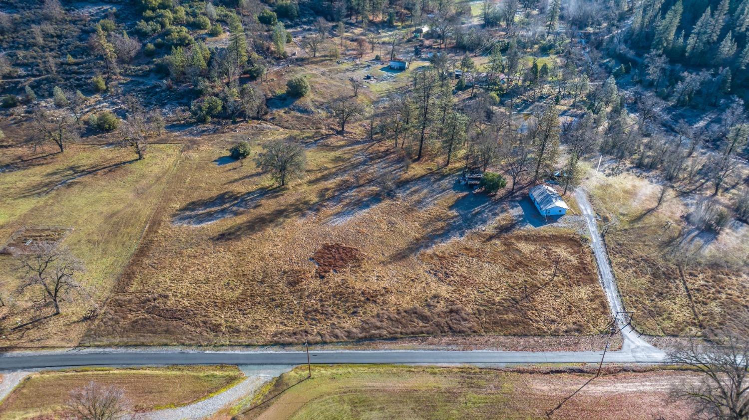 5571 Old Emigrant Trail E