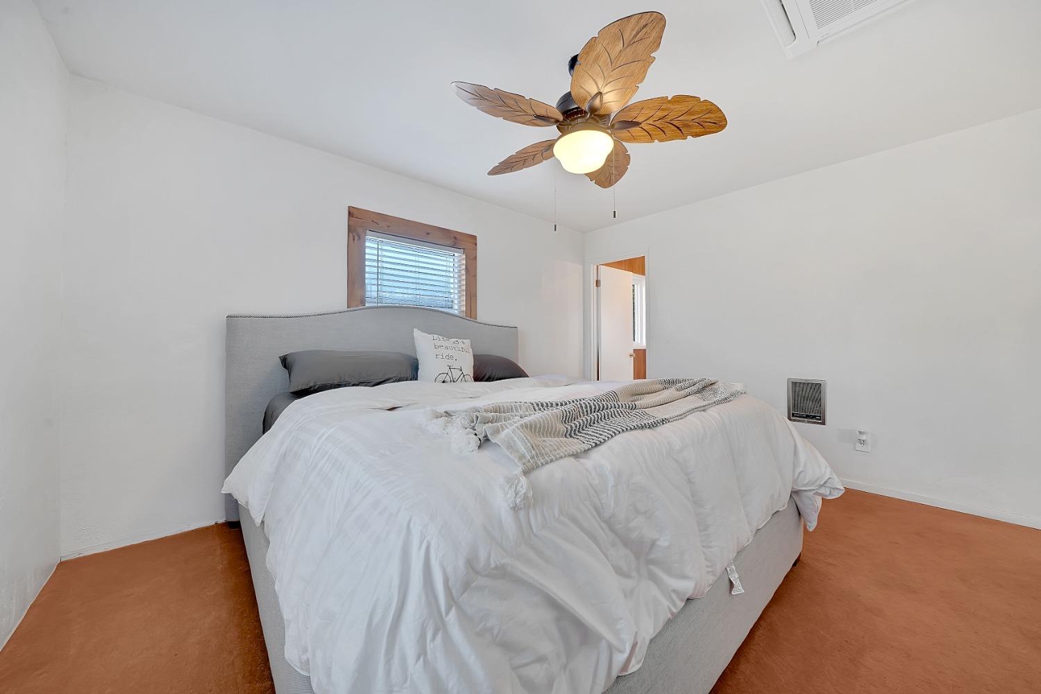 5571 Old Emigrant Trail E