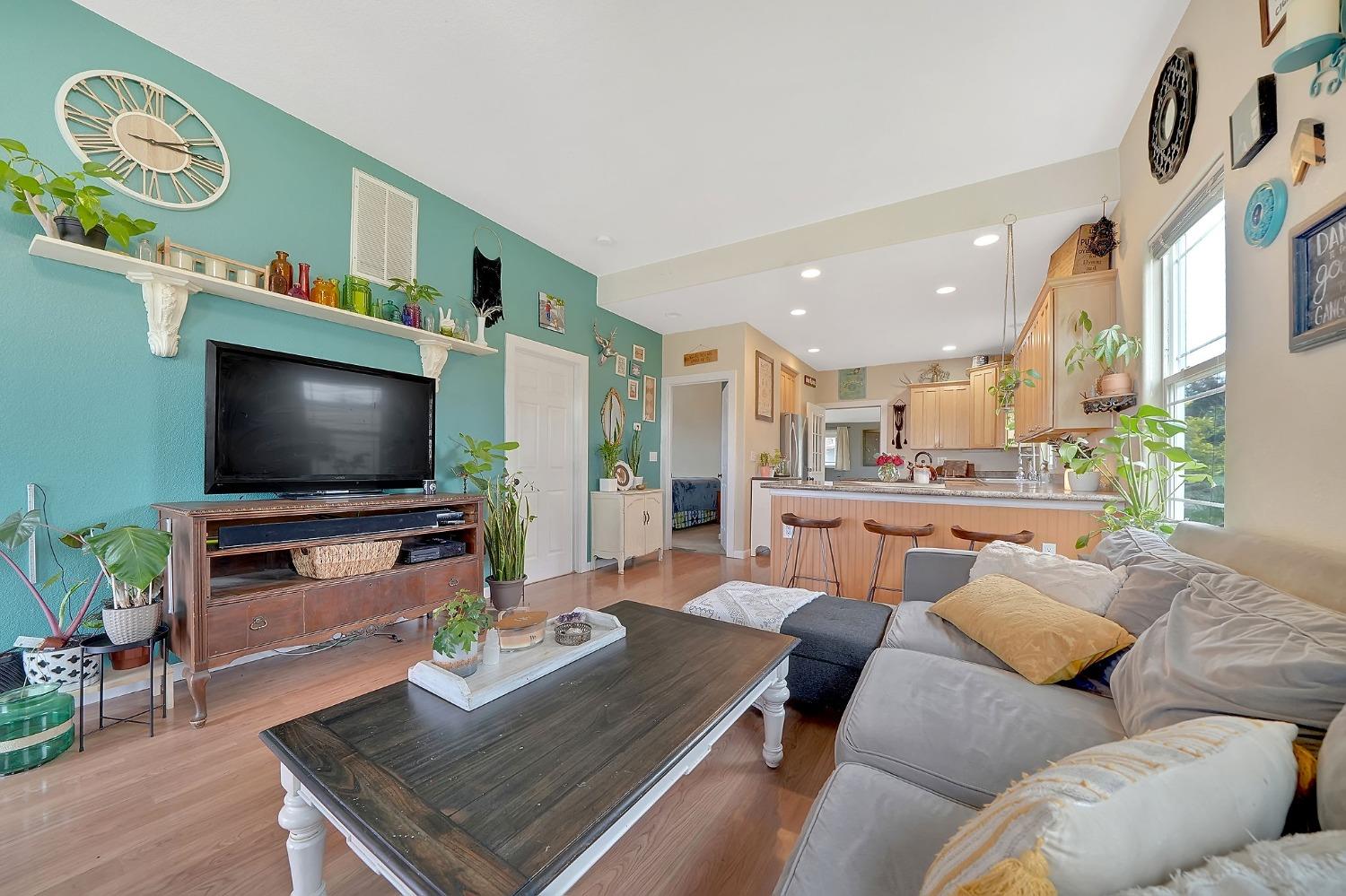 420 Sutter Hill Road