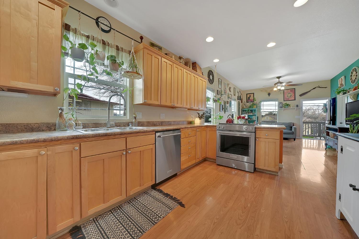 420 Sutter Hill Road