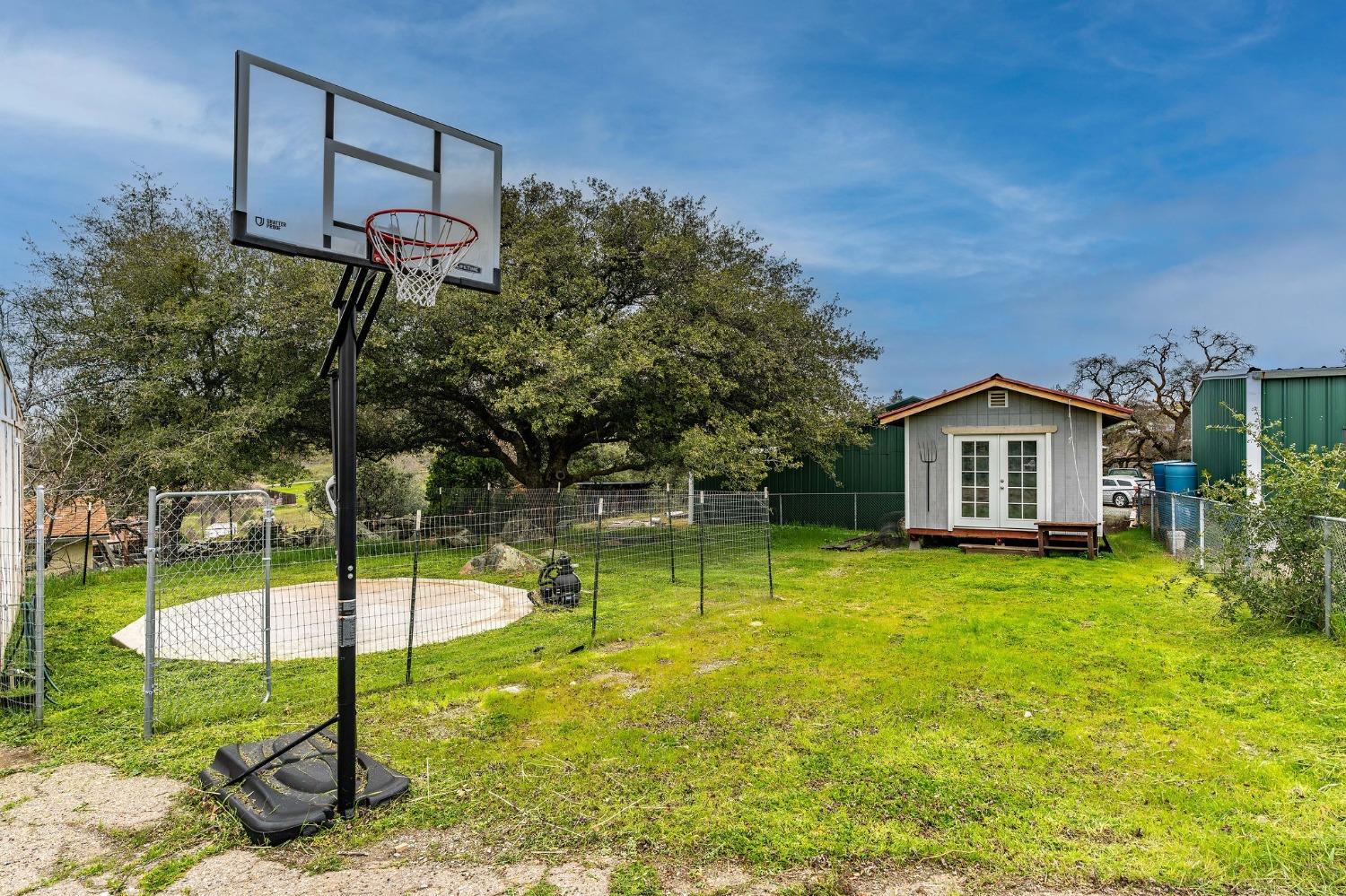 420 Sutter Hill Road