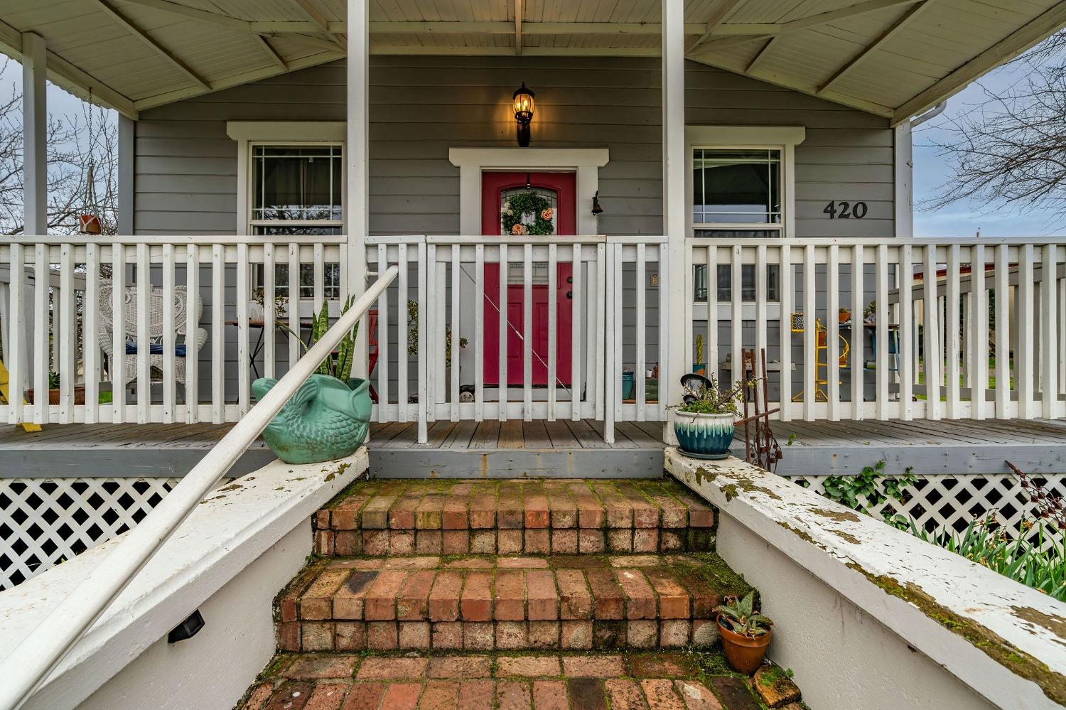 420 Sutter Hill Road