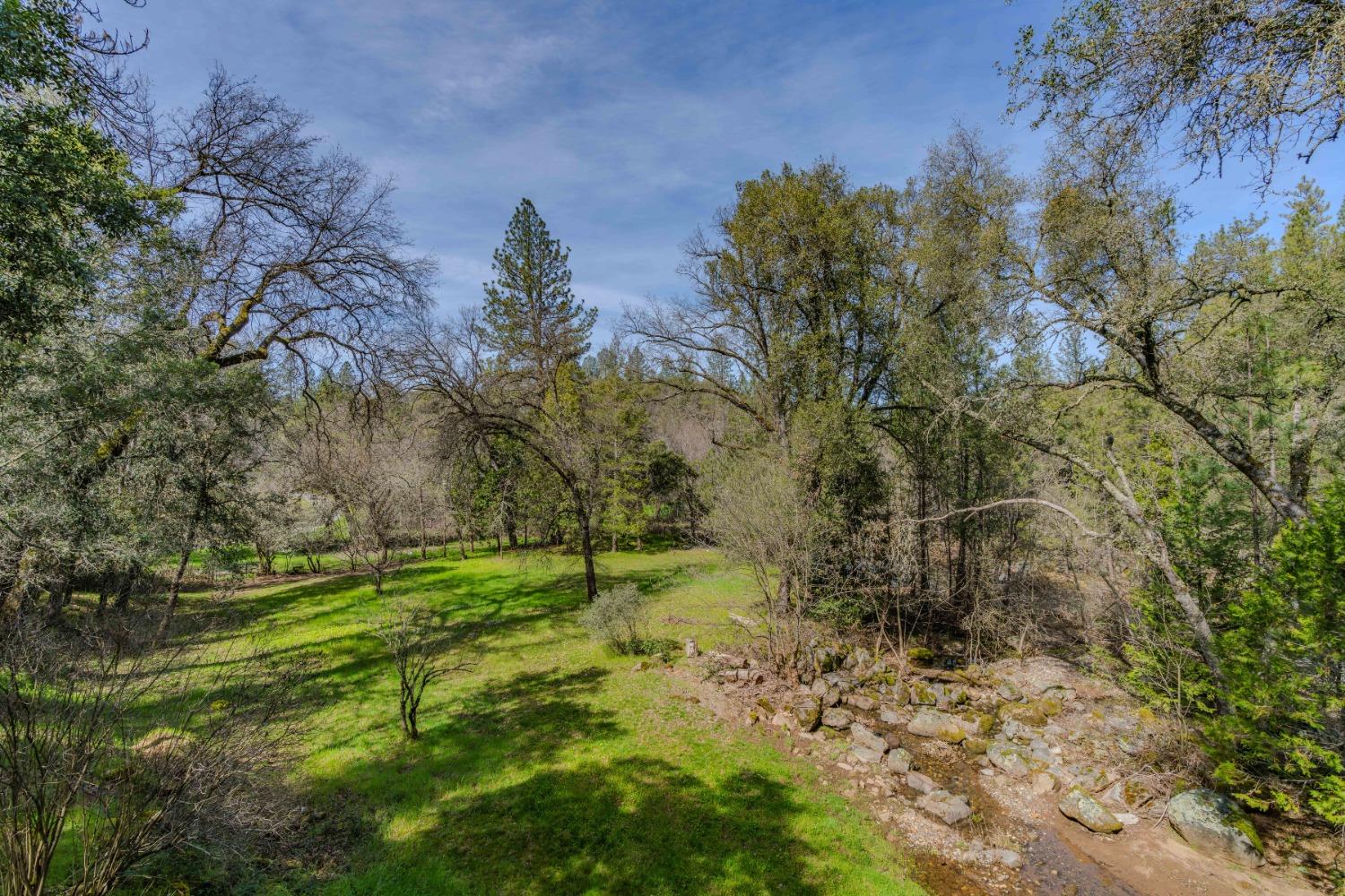 14575 Emigrant Trail