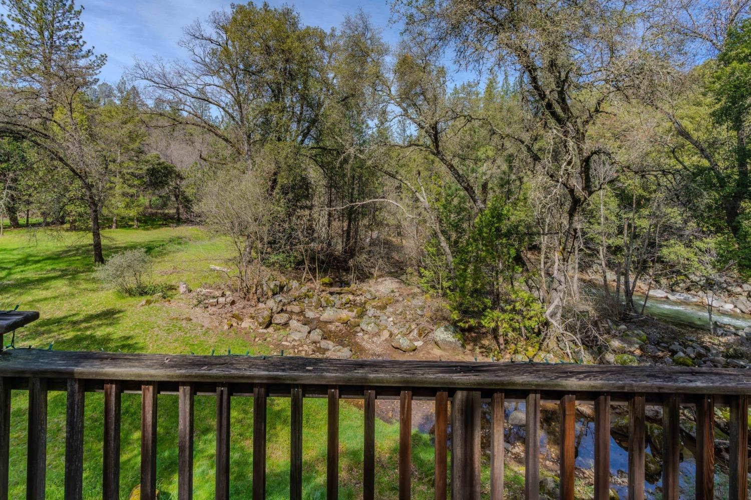 14575 Emigrant Trail