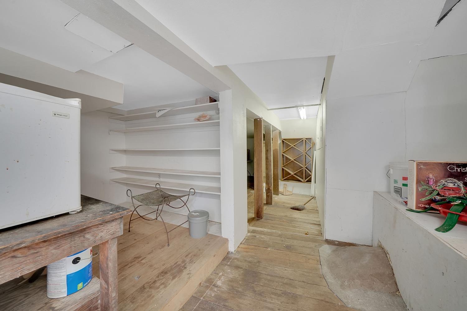 14575 Emigrant Trail