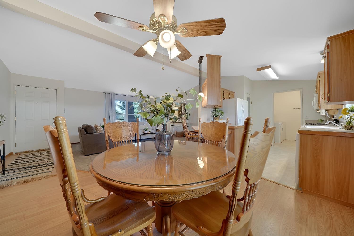 654 W Marlette Street