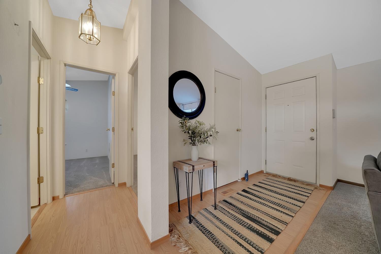 654 W Marlette Street