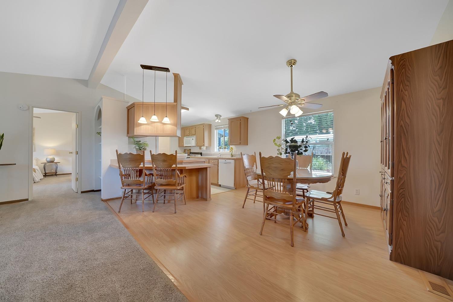 654 W Marlette Street