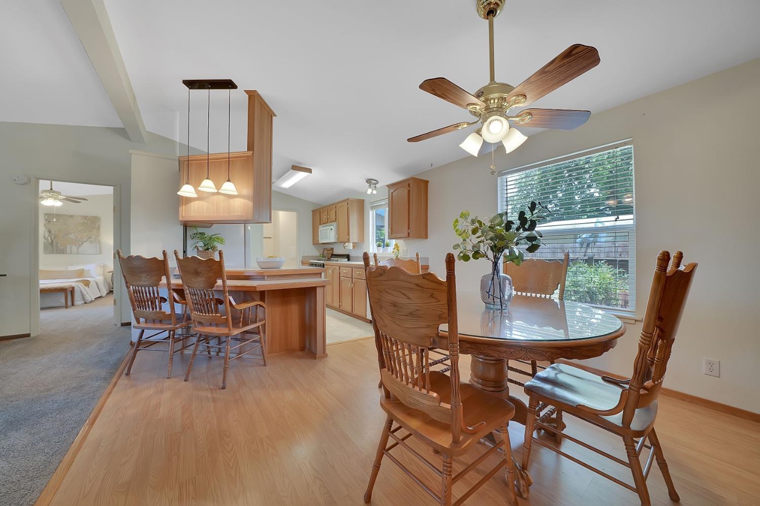 654 W Marlette Street