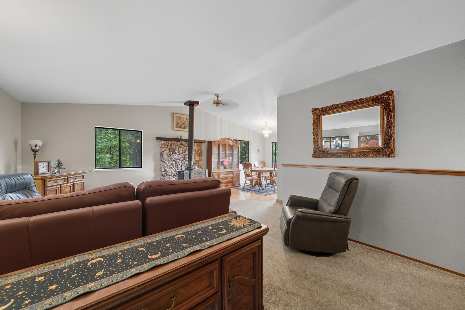 25504 Meadow Drive