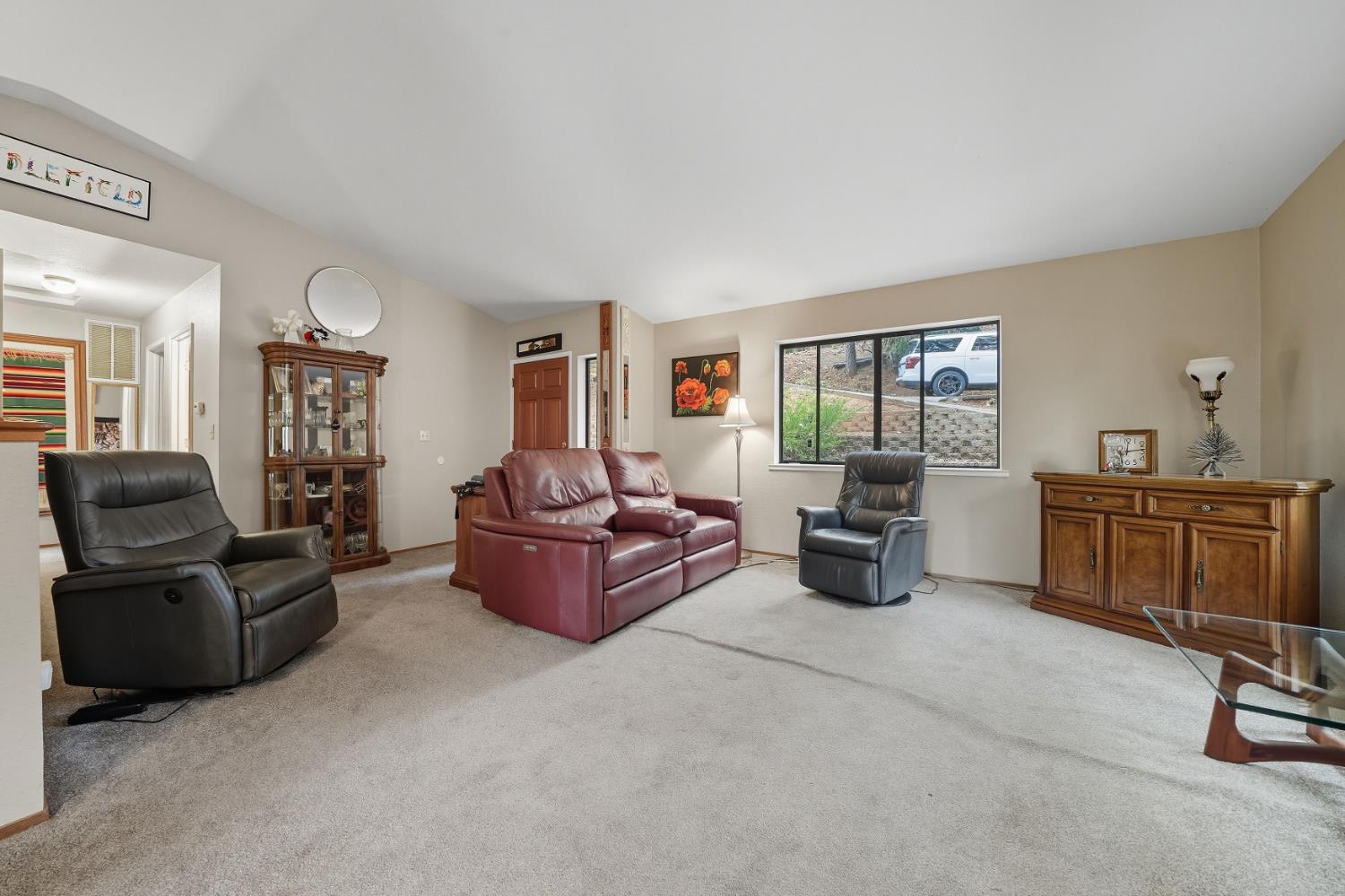 25504 Meadow Drive