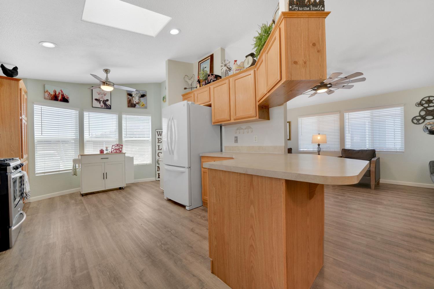 1400 W Marlette Street 85