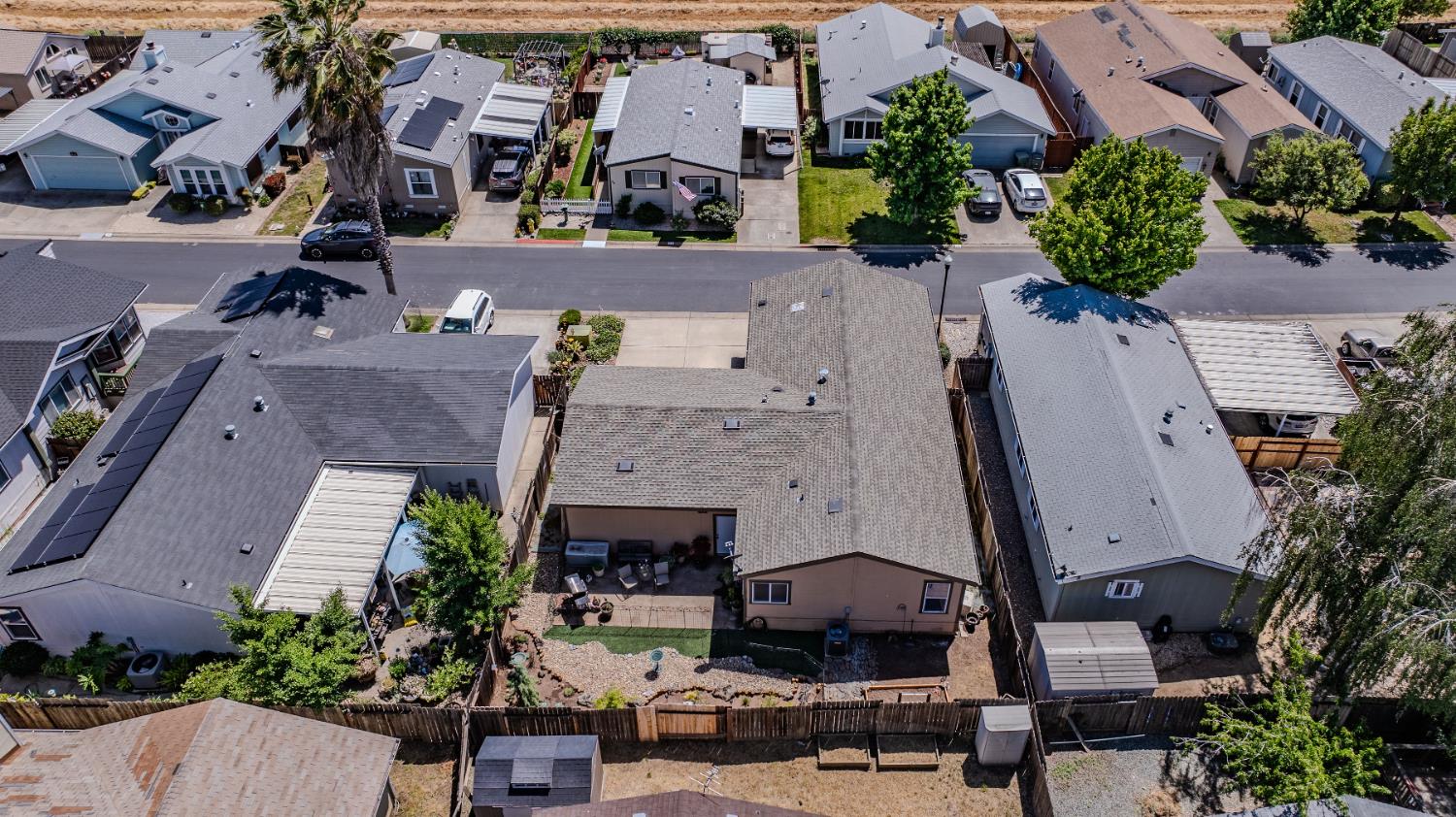 1400 W Marlette Street 85