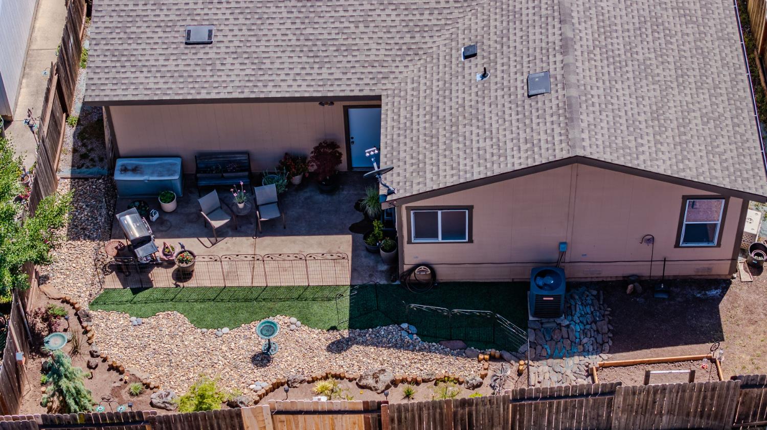 1400 W Marlette Street 85