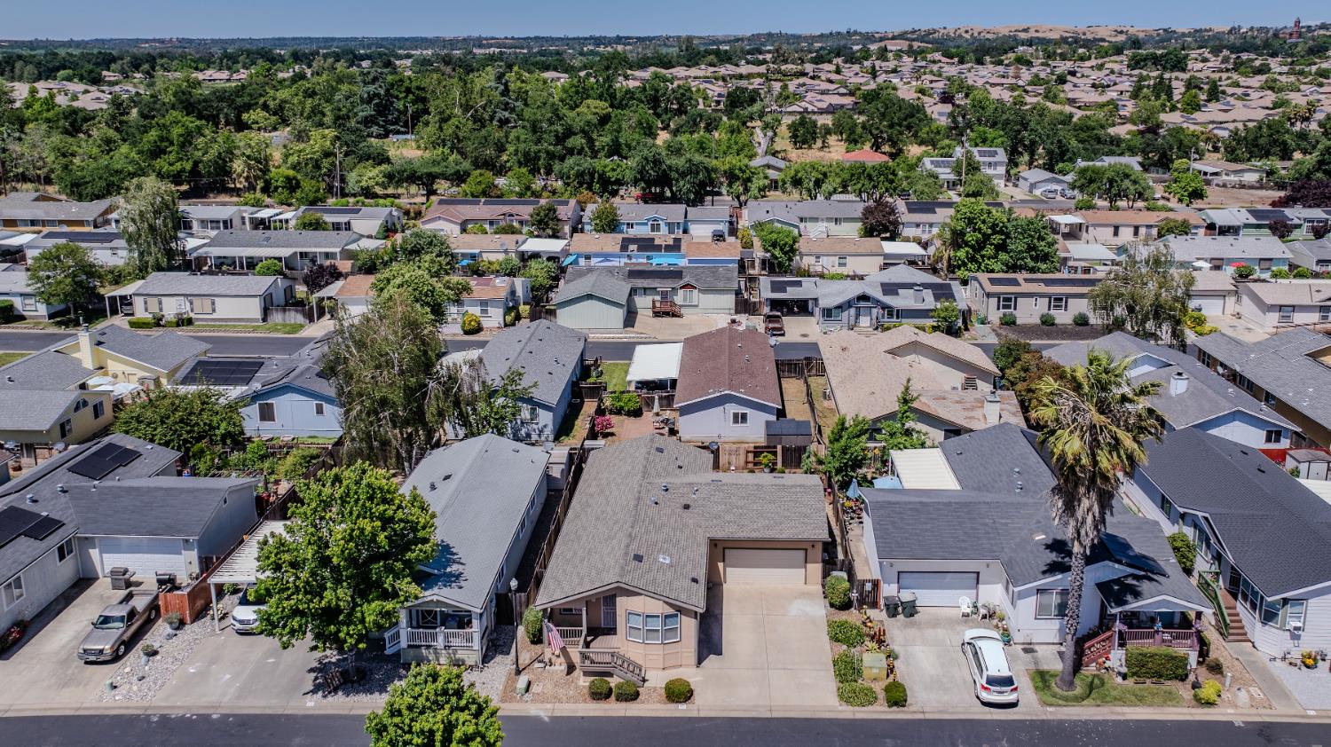 1400 W Marlette Street 85