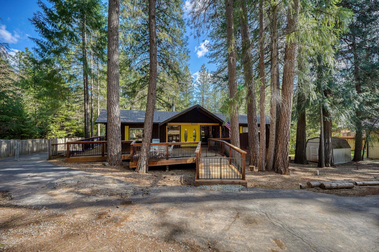 25215 Sugar Pine Drive