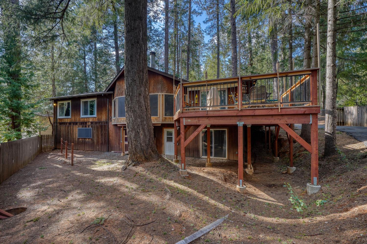 25215 Sugar Pine Drive