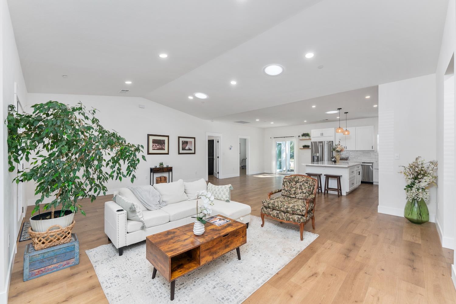 3357 Antonovich Road