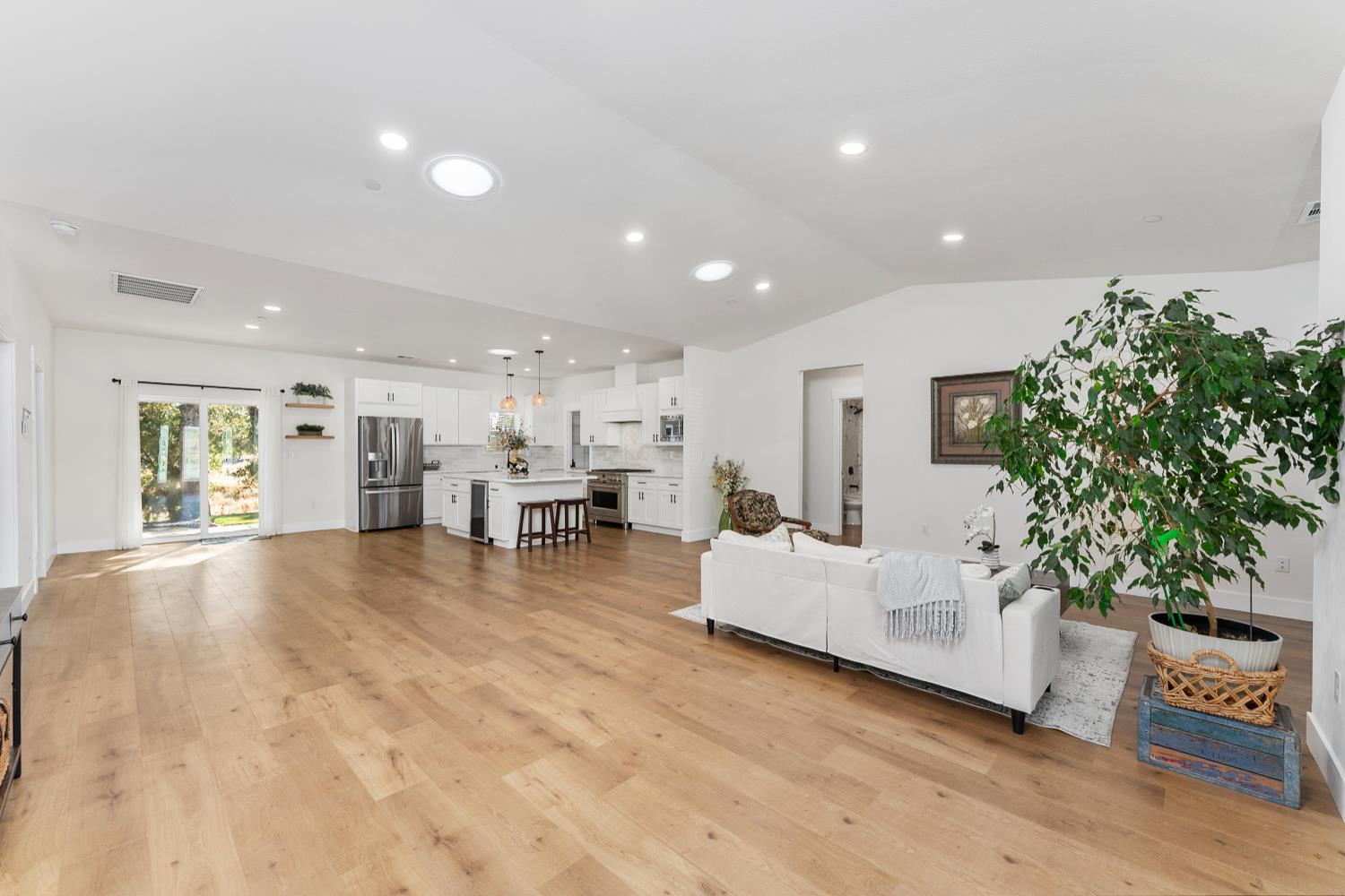 3357 Antonovich Road