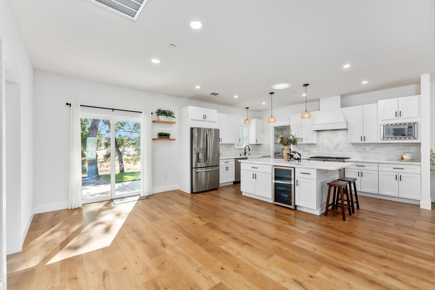 3357 Antonovich Road