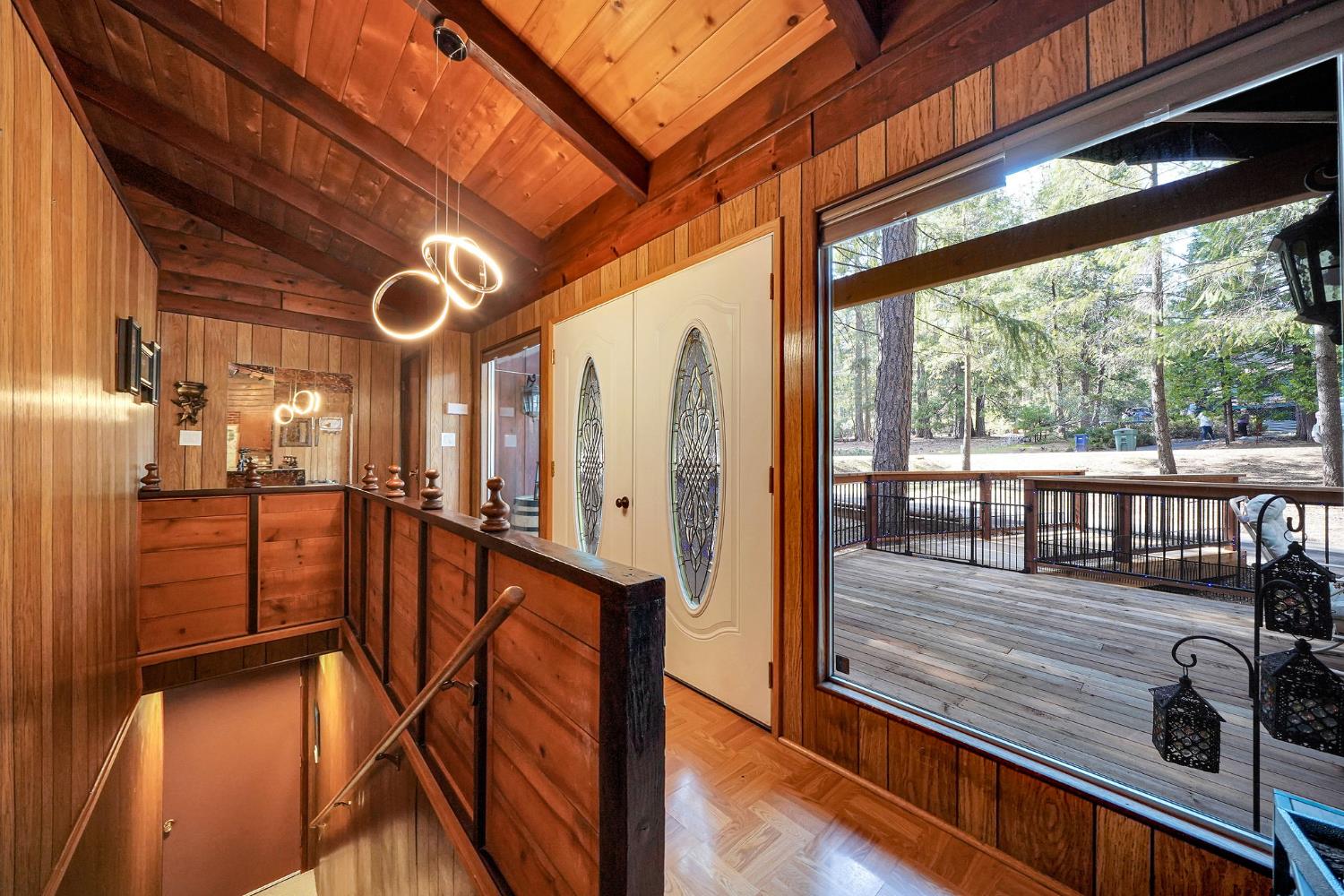 25215 Sugar Pine Drive