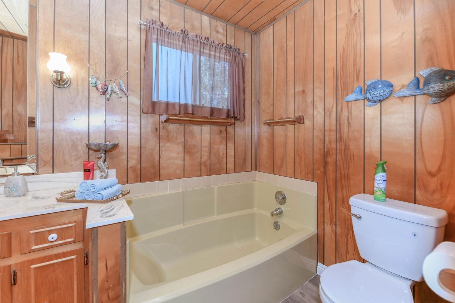 25215 Sugar Pine Drive