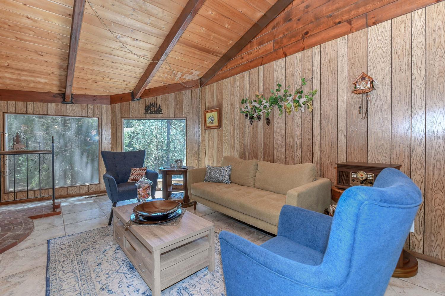 25215 Sugar Pine Drive