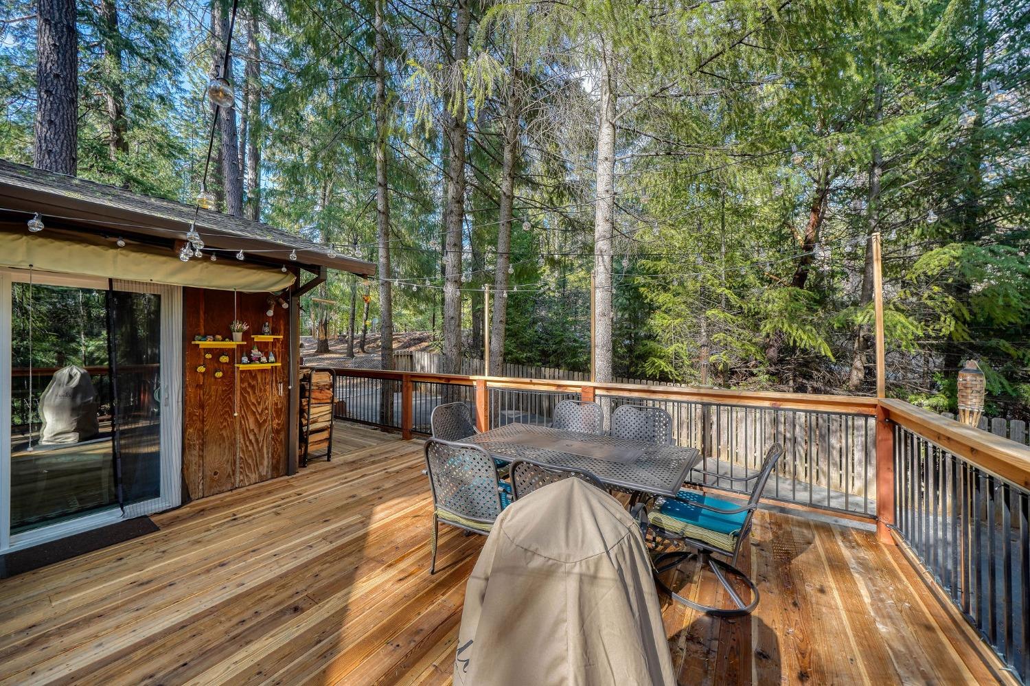 25215 Sugar Pine Drive