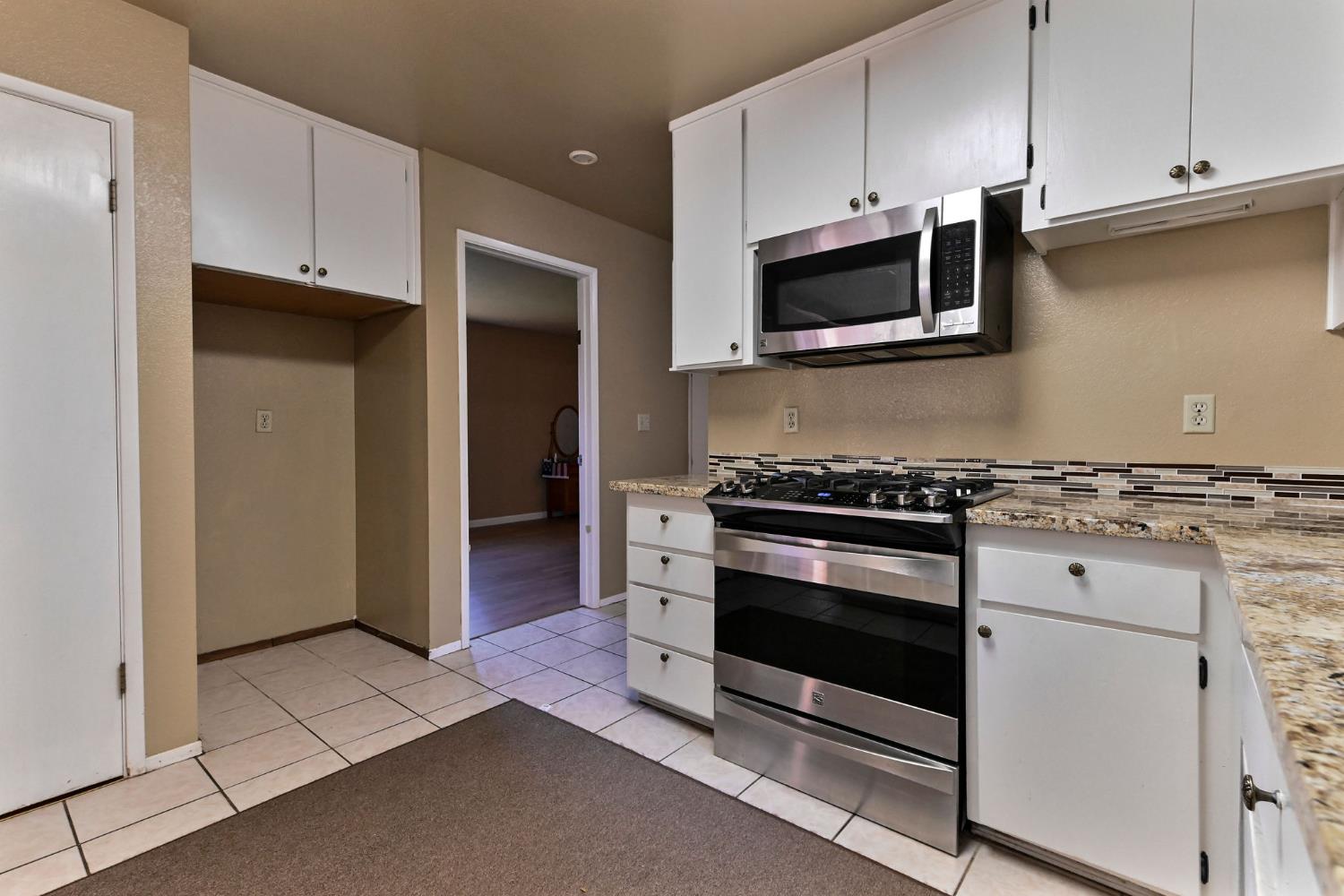 27095 Antelope Drive