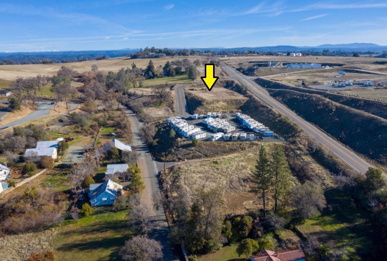 135 Central Eureka Drive