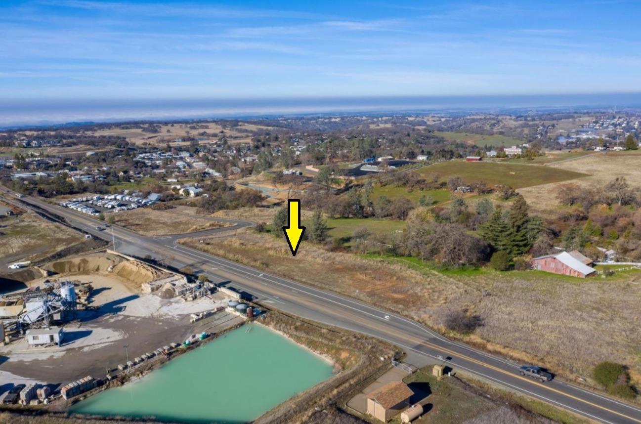 140 Central Eureka Drive