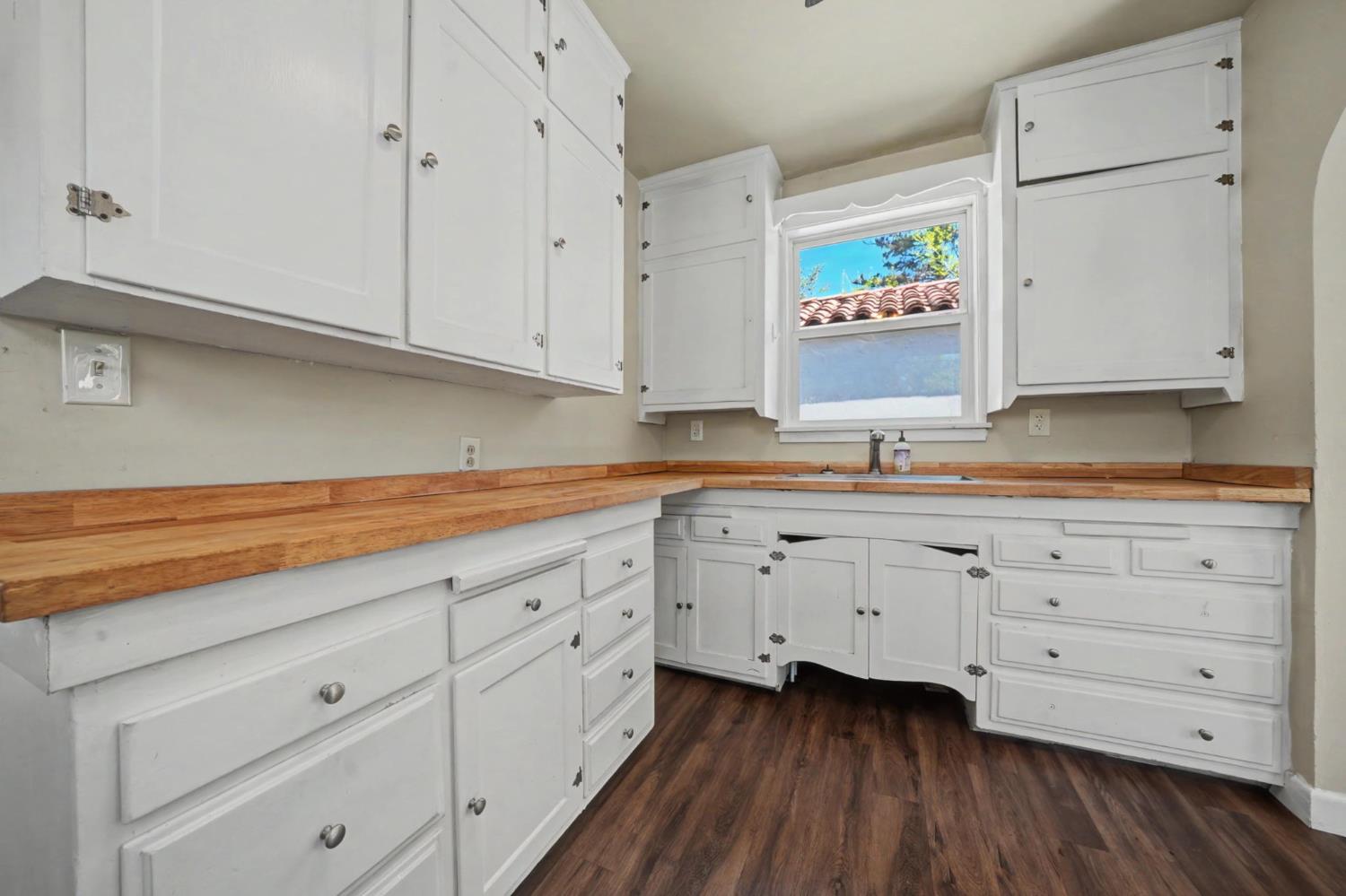 12280 Old Ridge Road