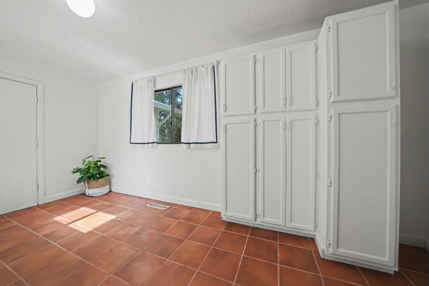 22401 Shake Ridge Road