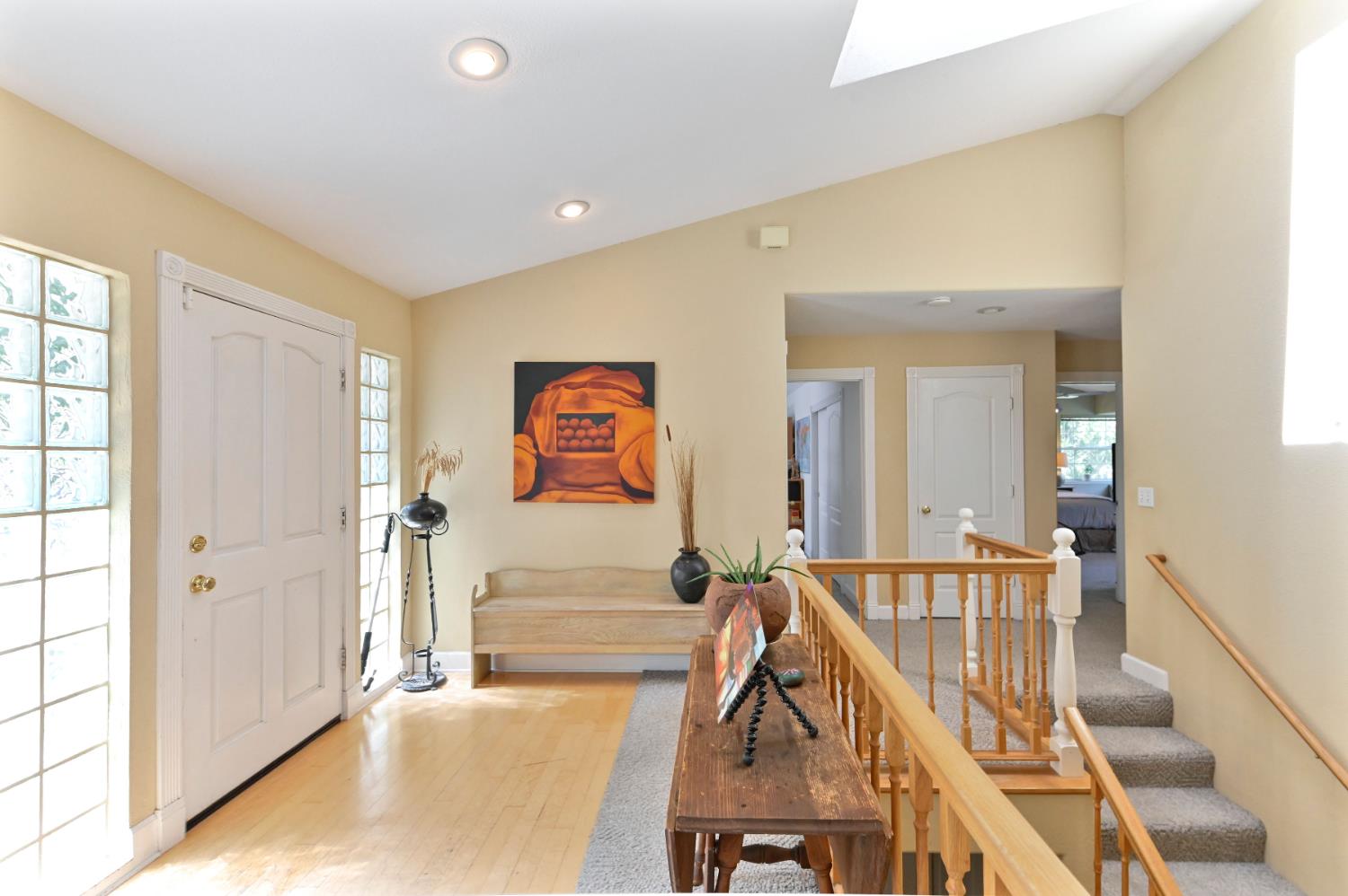 10621 Fleehart Street