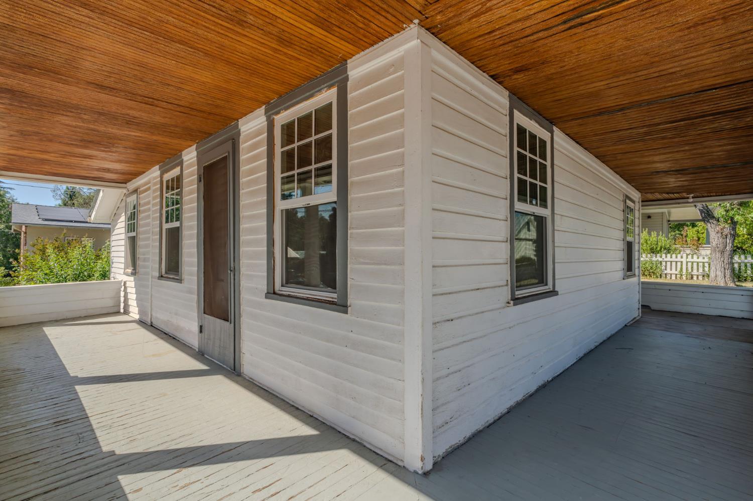 55 Hayden Alley