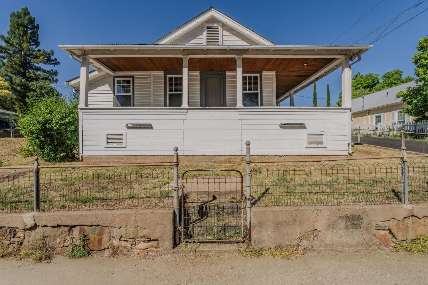 55 Hayden Alley