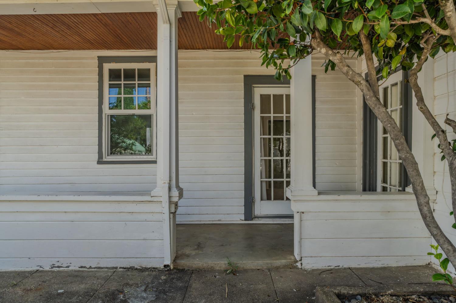 55 Hayden Alley