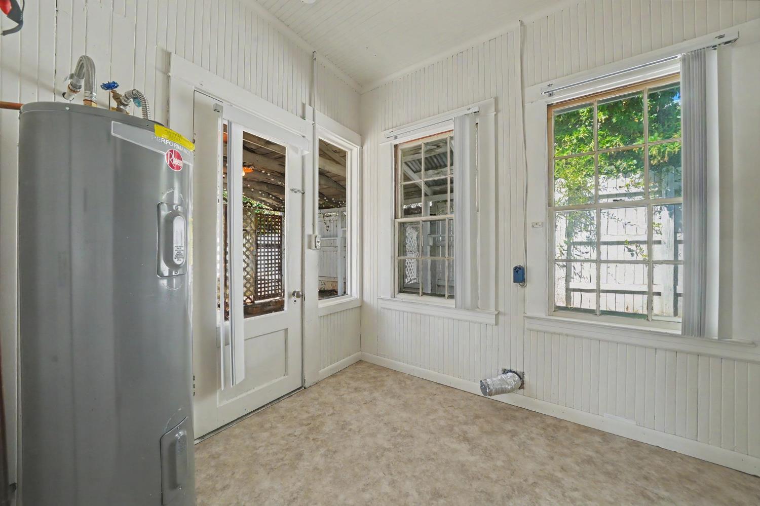 55 Hayden Alley