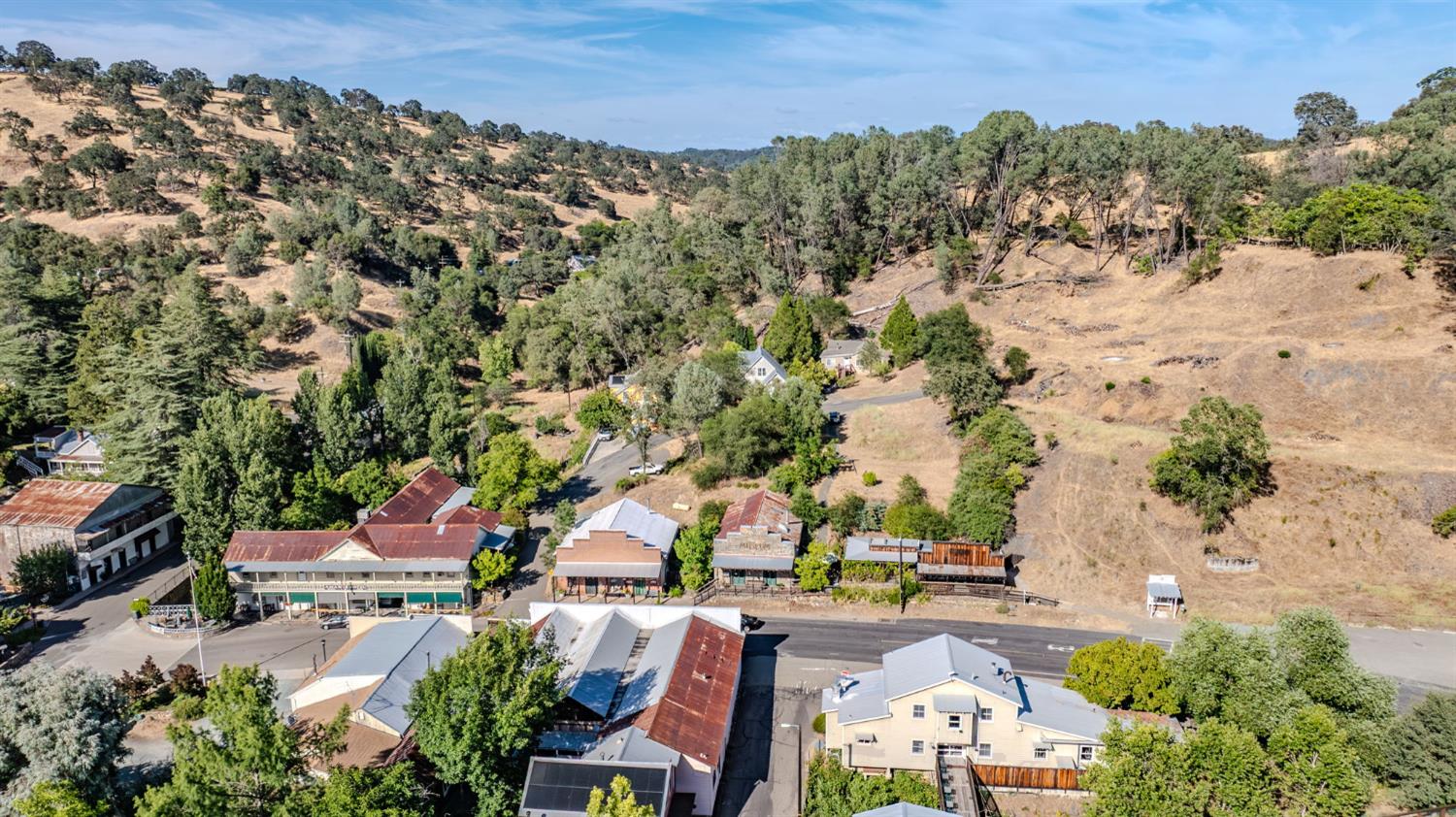14380 Keystone Alley