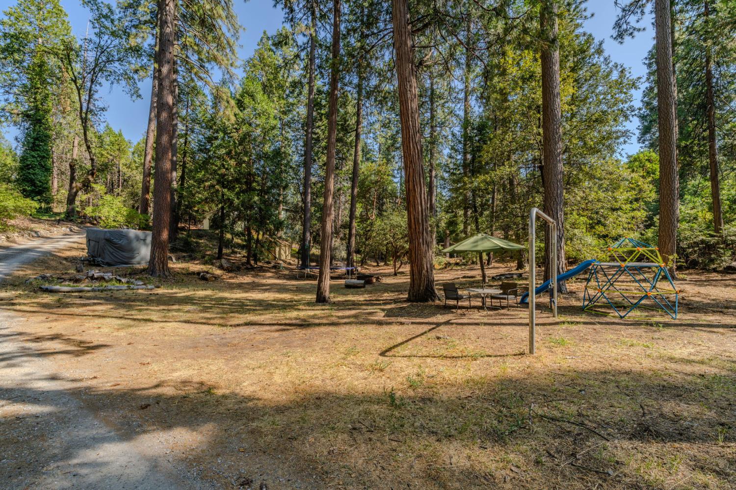 16056 N Cedar Heights Drive