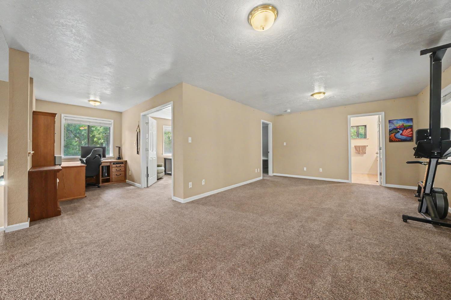 16056 N Cedar Heights Drive