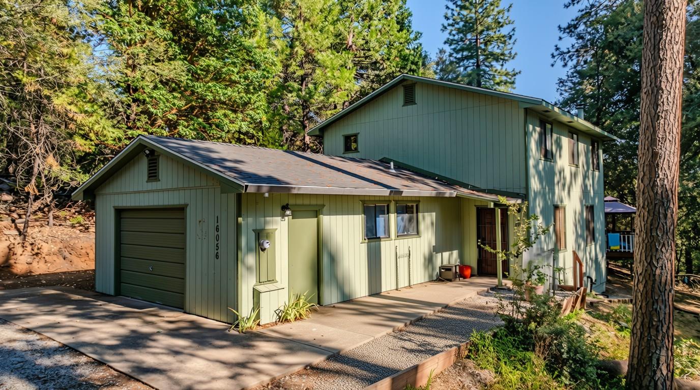 16056 N Cedar Heights Drive