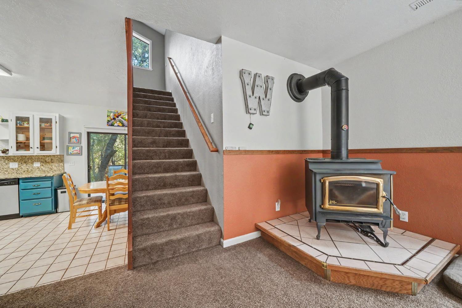 16056 N Cedar Heights Drive