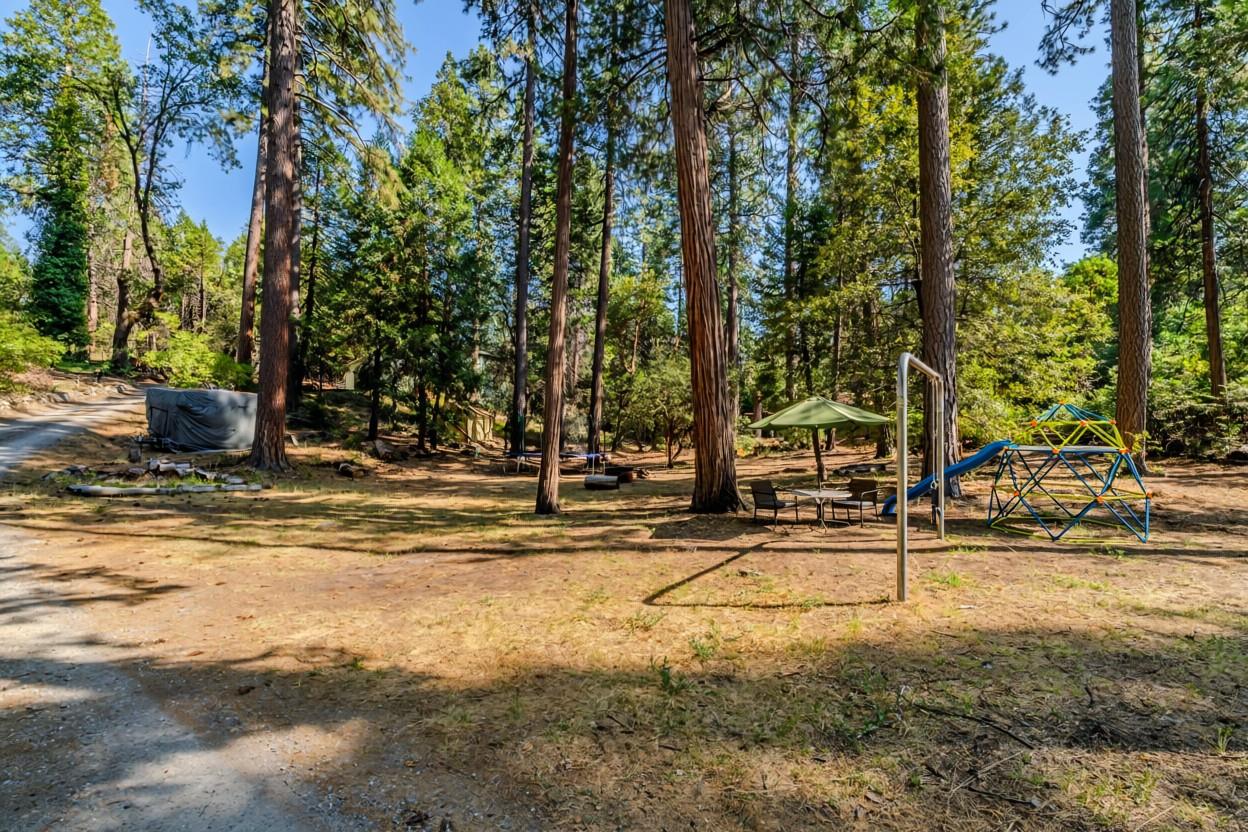 16056 N Cedar Heights Drive